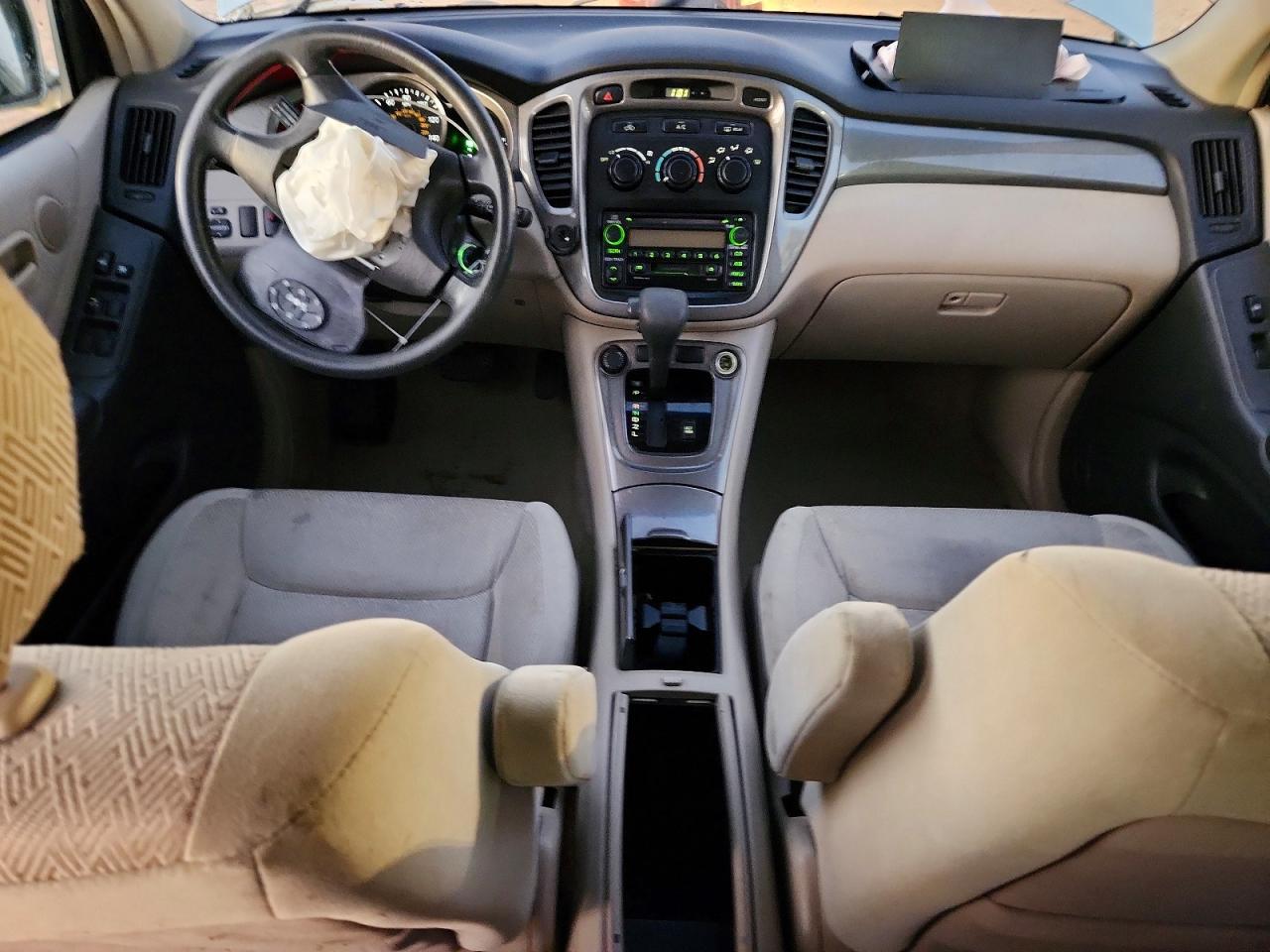 2003 TOYOTA HIGHLANDER BASE photo 22