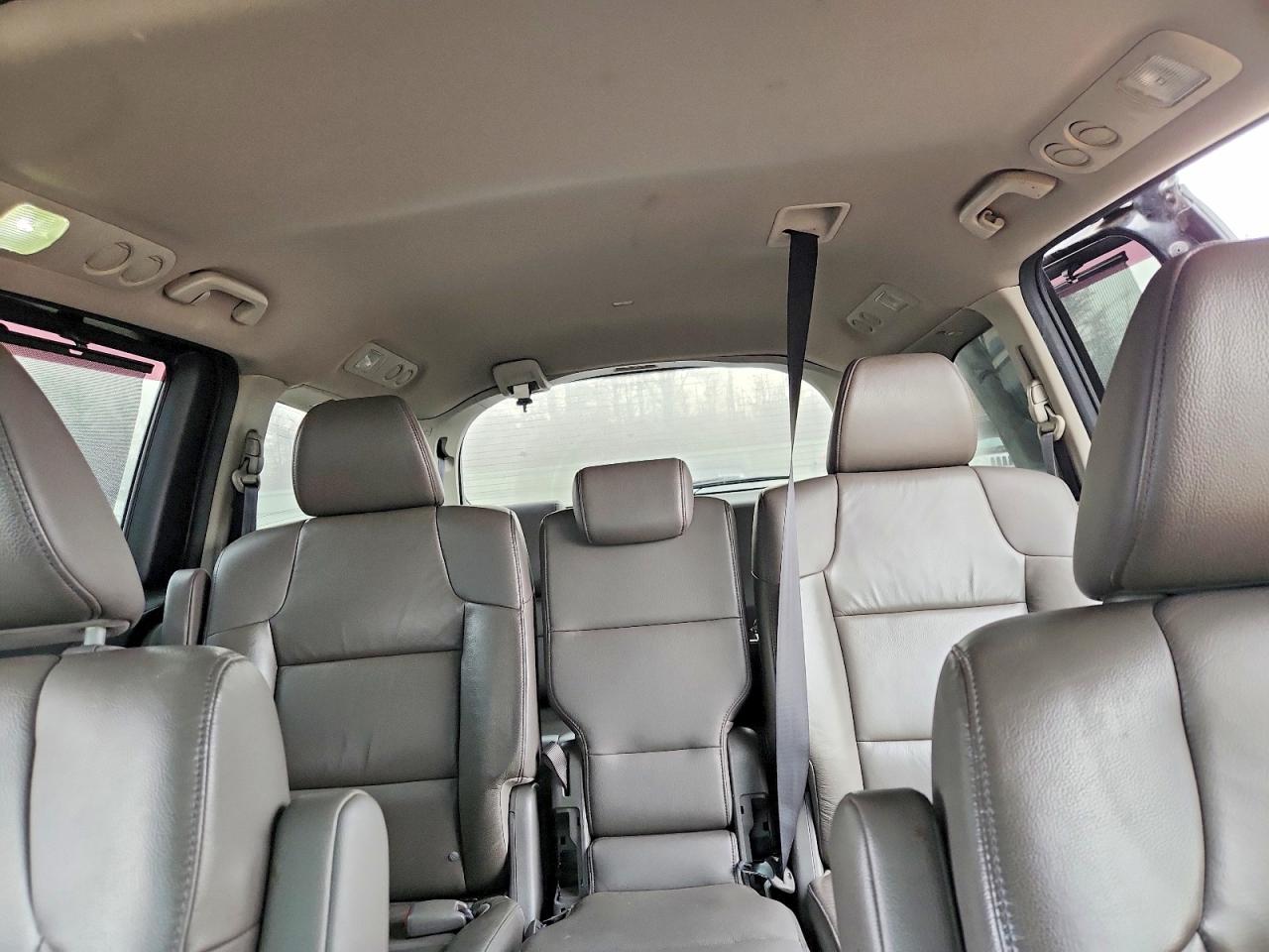 2012 HONDA ODYSSEY photo 10