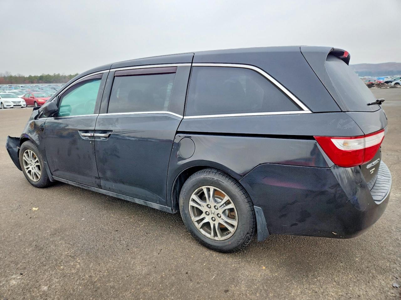 2012 HONDA ODYSSEY photo 2