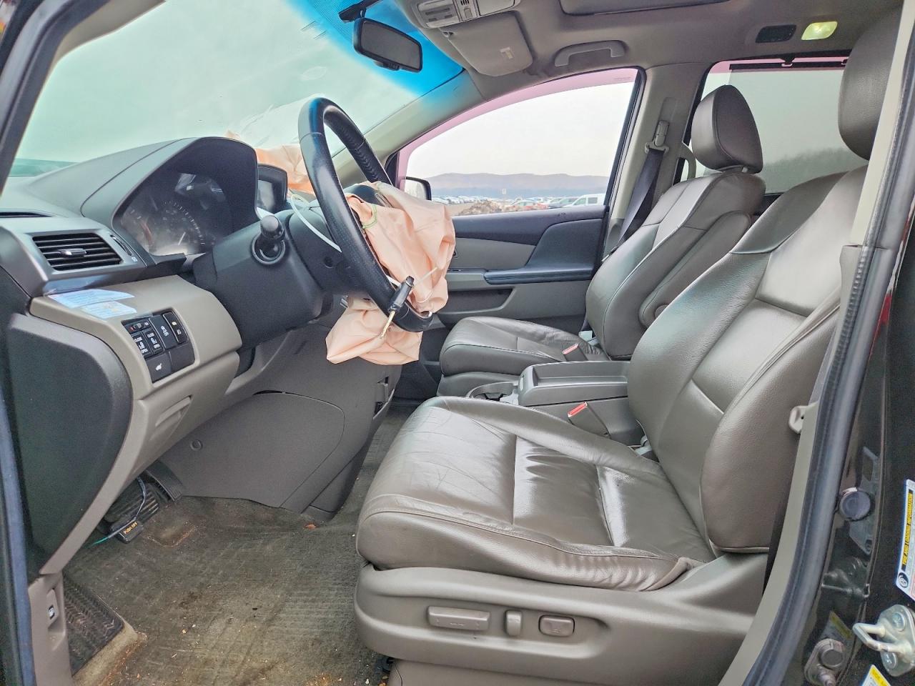 2012 HONDA ODYSSEY photo 7