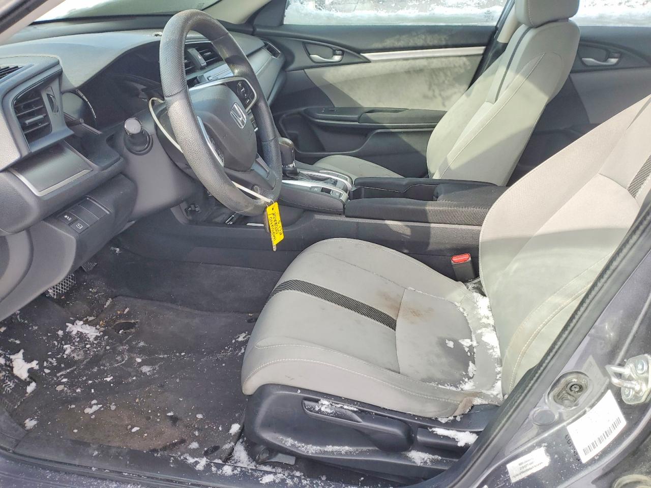 2016 HONDA CIVIC LX photo 7