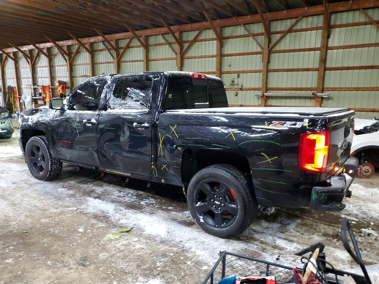 2017 CHEVROLET SILVERADO K1500 LTZ photo 2