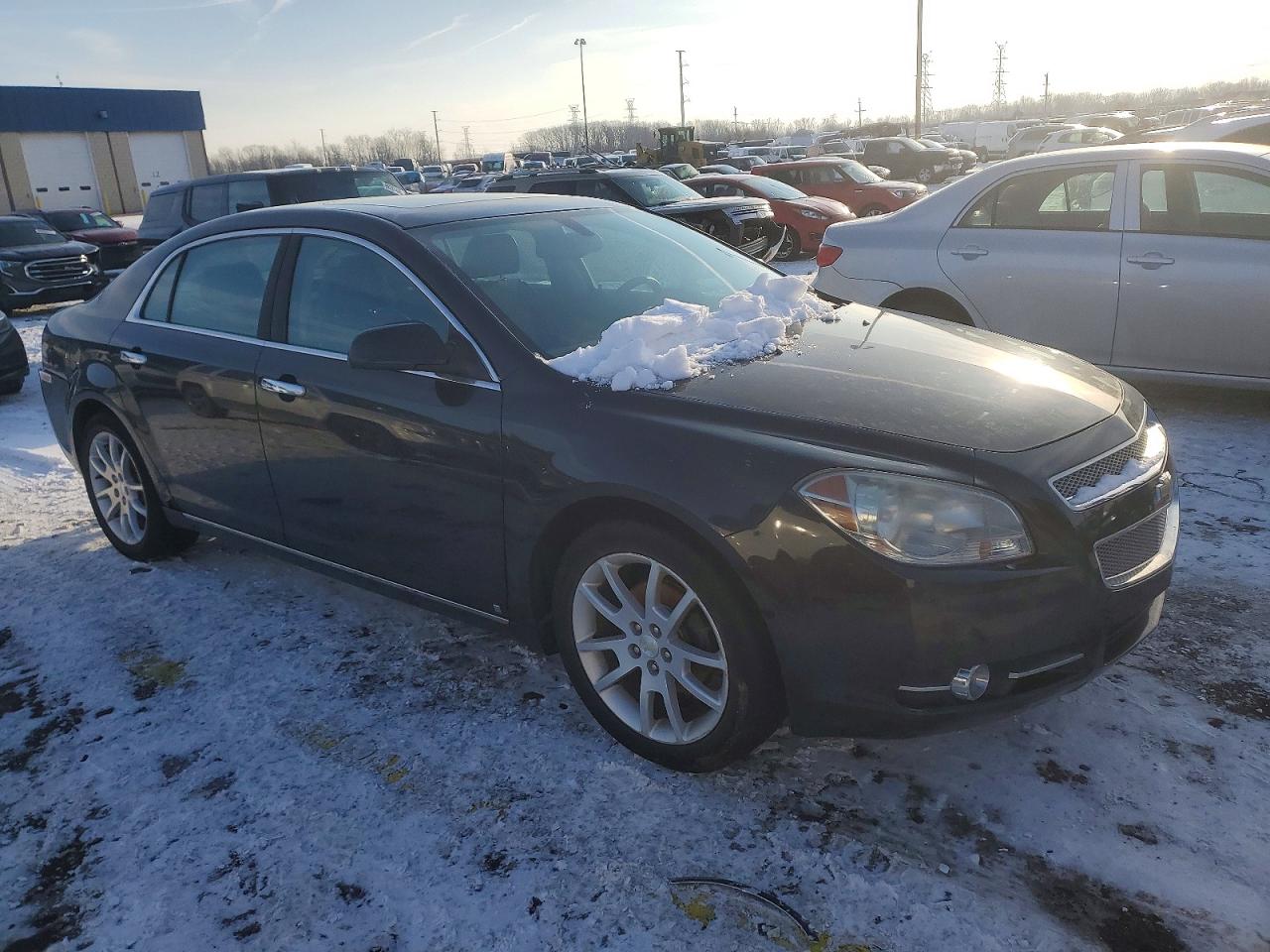 2009 CHEVROLET MALIBU LTZ photo 4