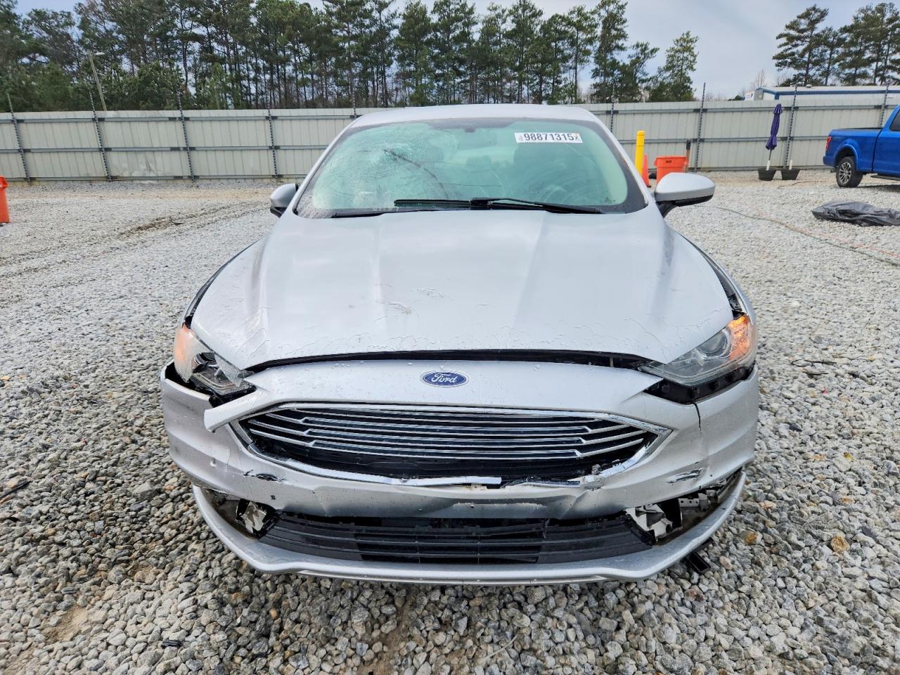 2017 FORD FUSION SE photo 5