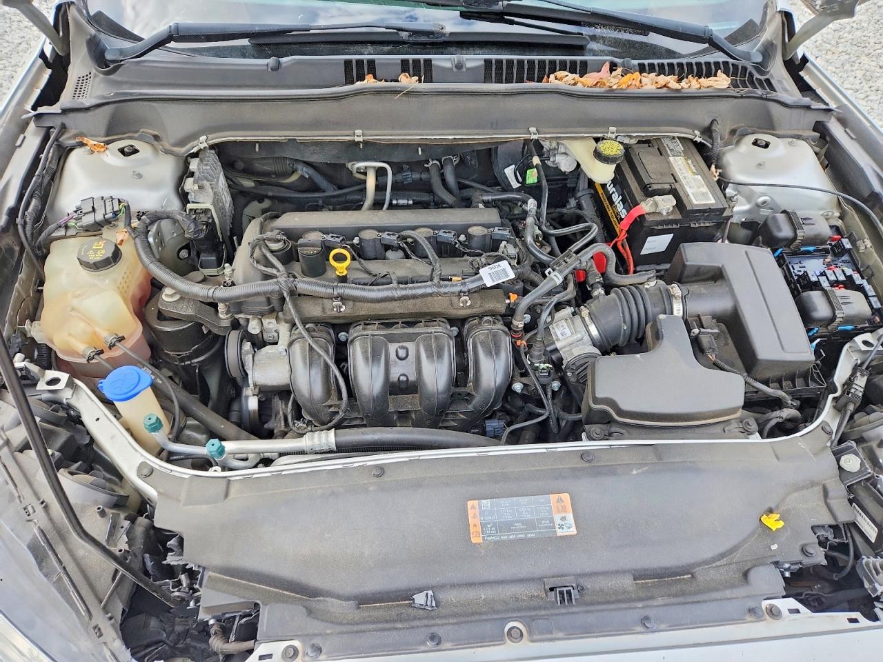2017 FORD FUSION SE photo 11