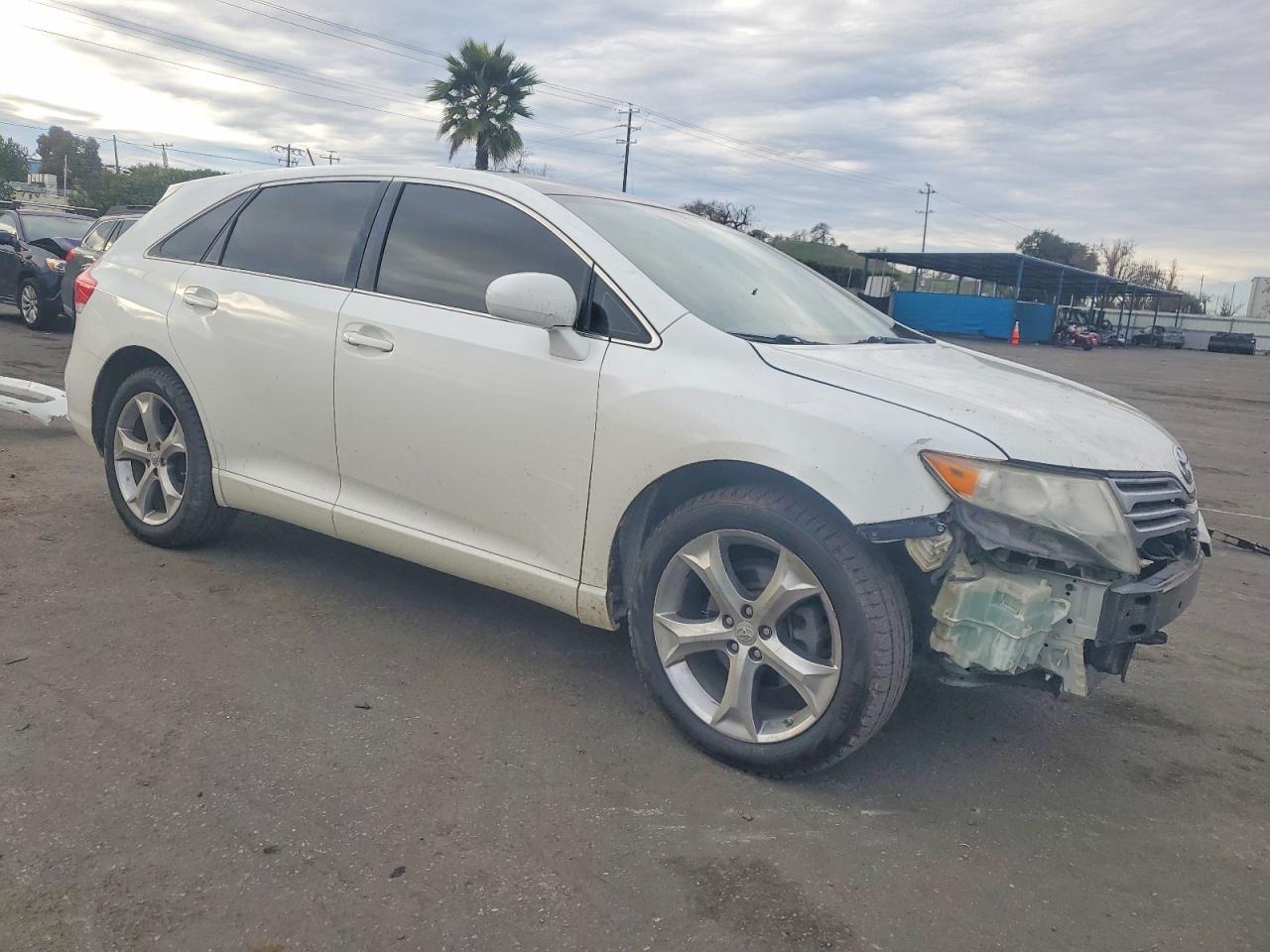 2011 TOYOTA VENZA photo 7