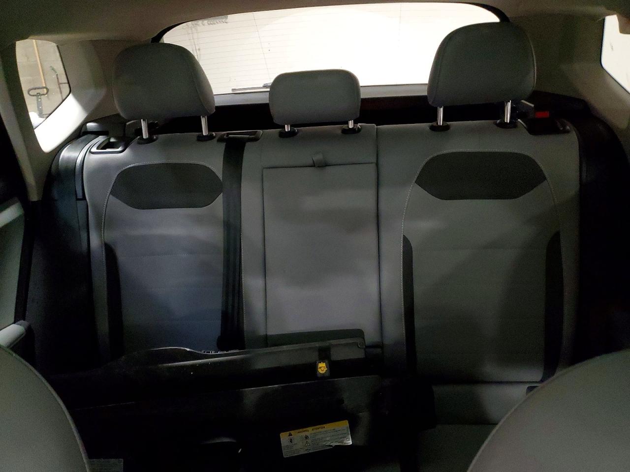 2024 VOLKSWAGEN TAOS SE photo 10