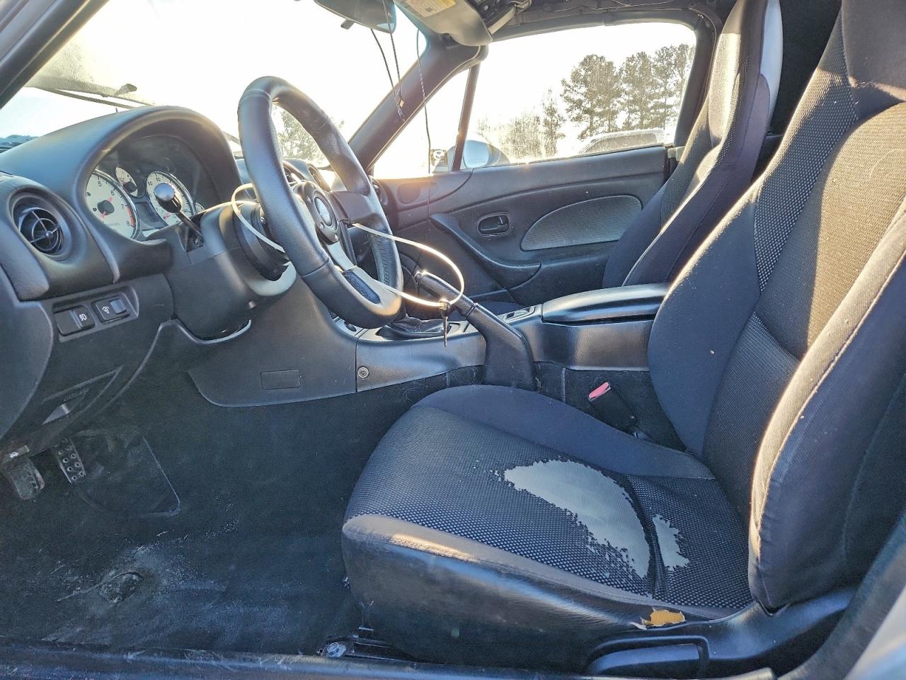 2002 MAZDA MX-5 MIATA BASE photo 7
