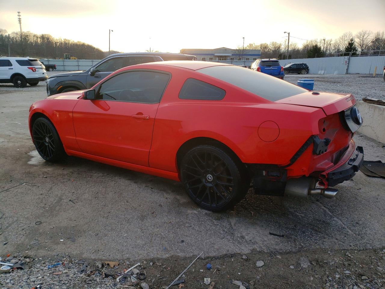 2014 FORD MUSTANG photo 2