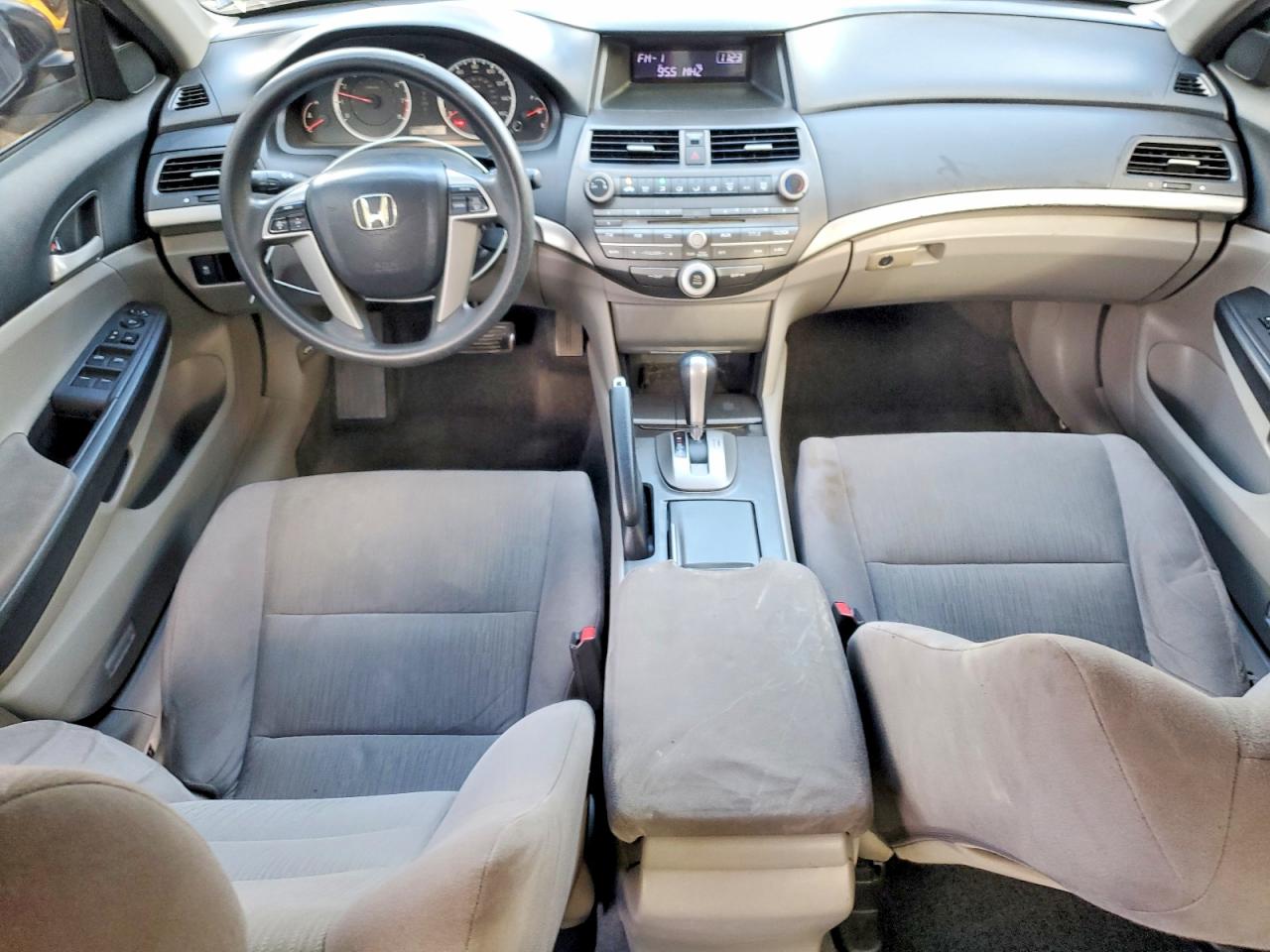 2011 HONDA ACCORD LXP photo 8