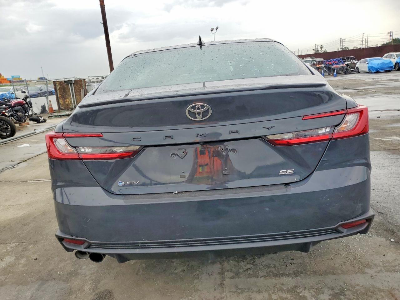 2025 TOYOTA CAMRY XSE photo 6
