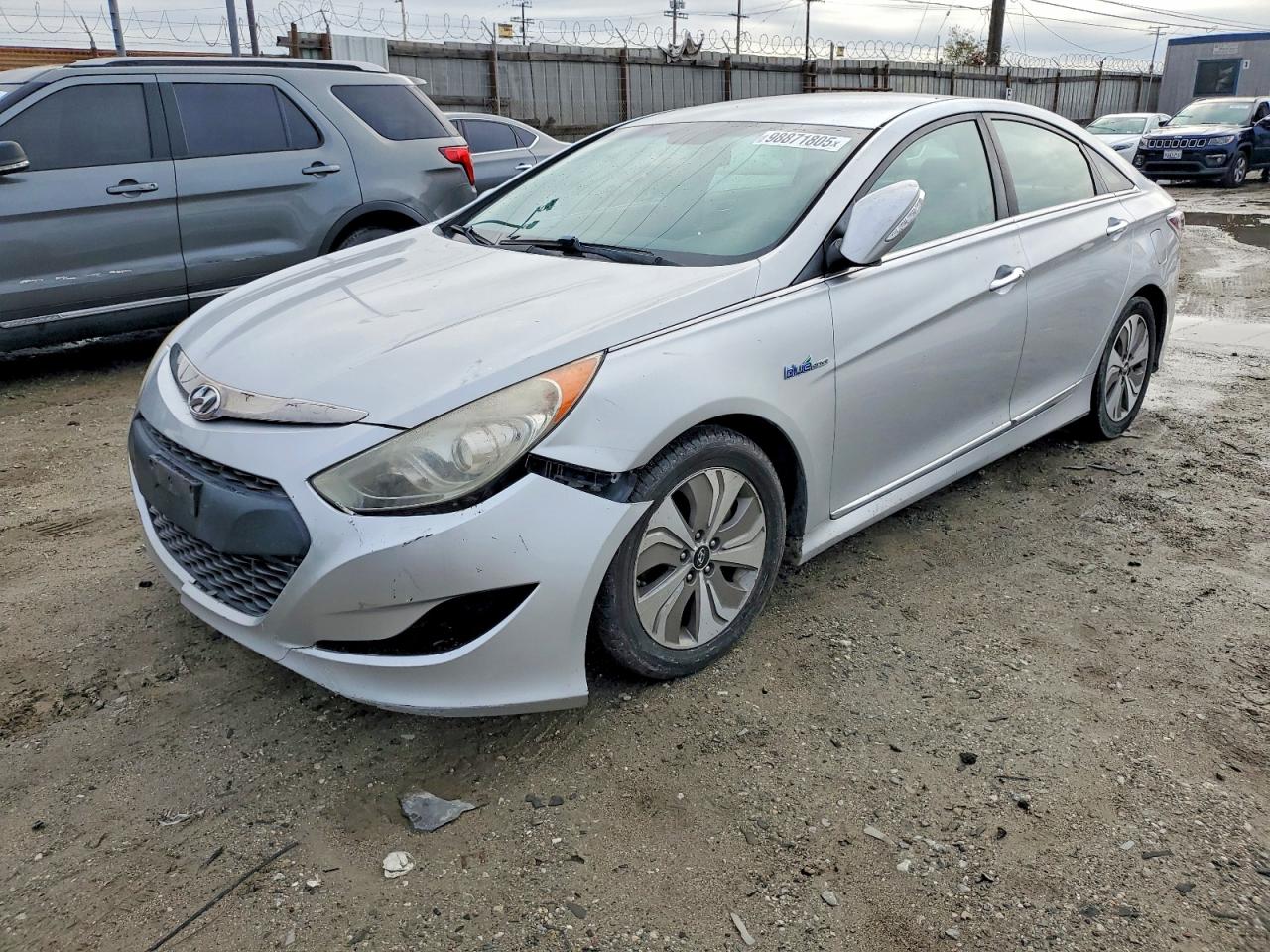 2013 HYUNDAI SONATA