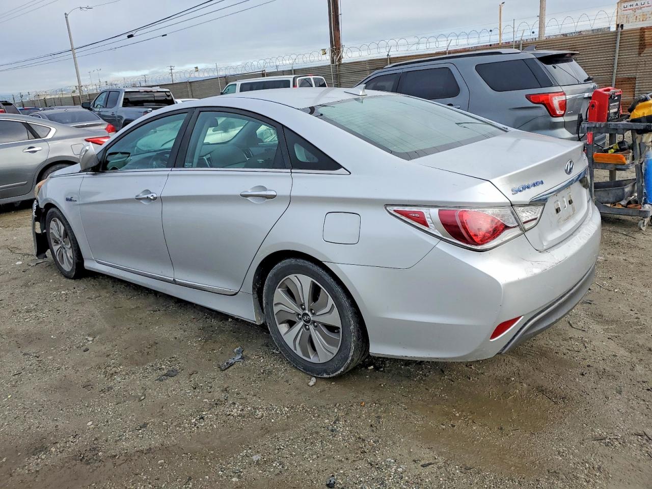 2013 HYUNDAI SONATA HYBRID photo 2