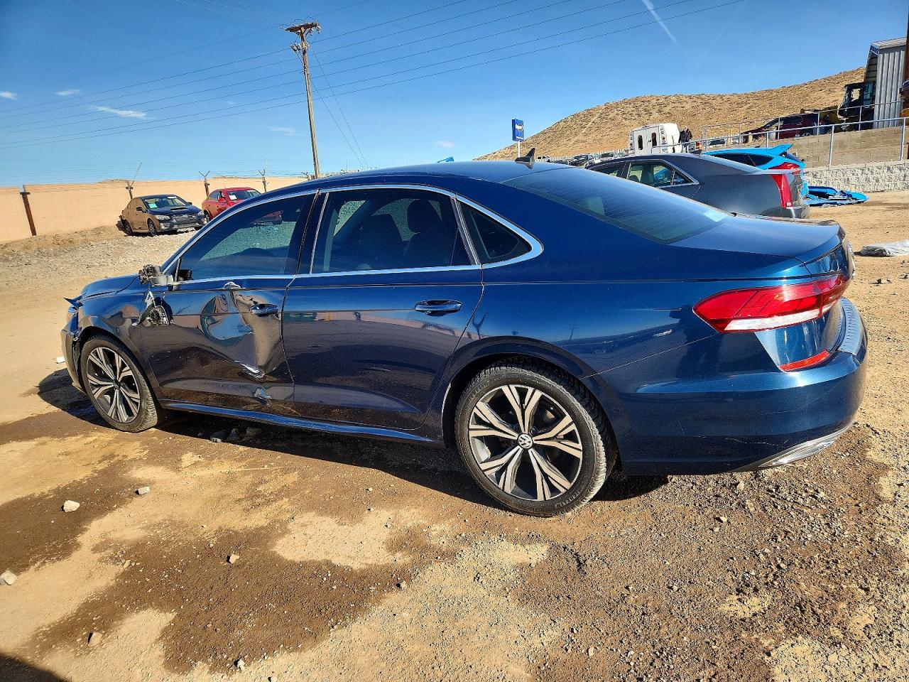 2021 VOLKSWAGEN PASSAT SE photo 2