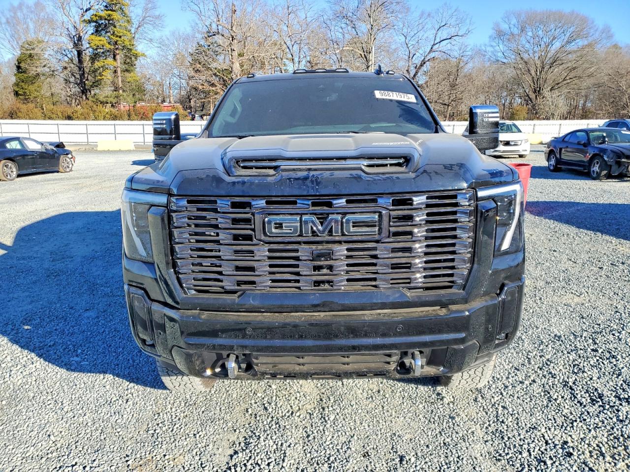 2025 GMC SIERRA K2500 DENALI ULTIMATE photo 5
