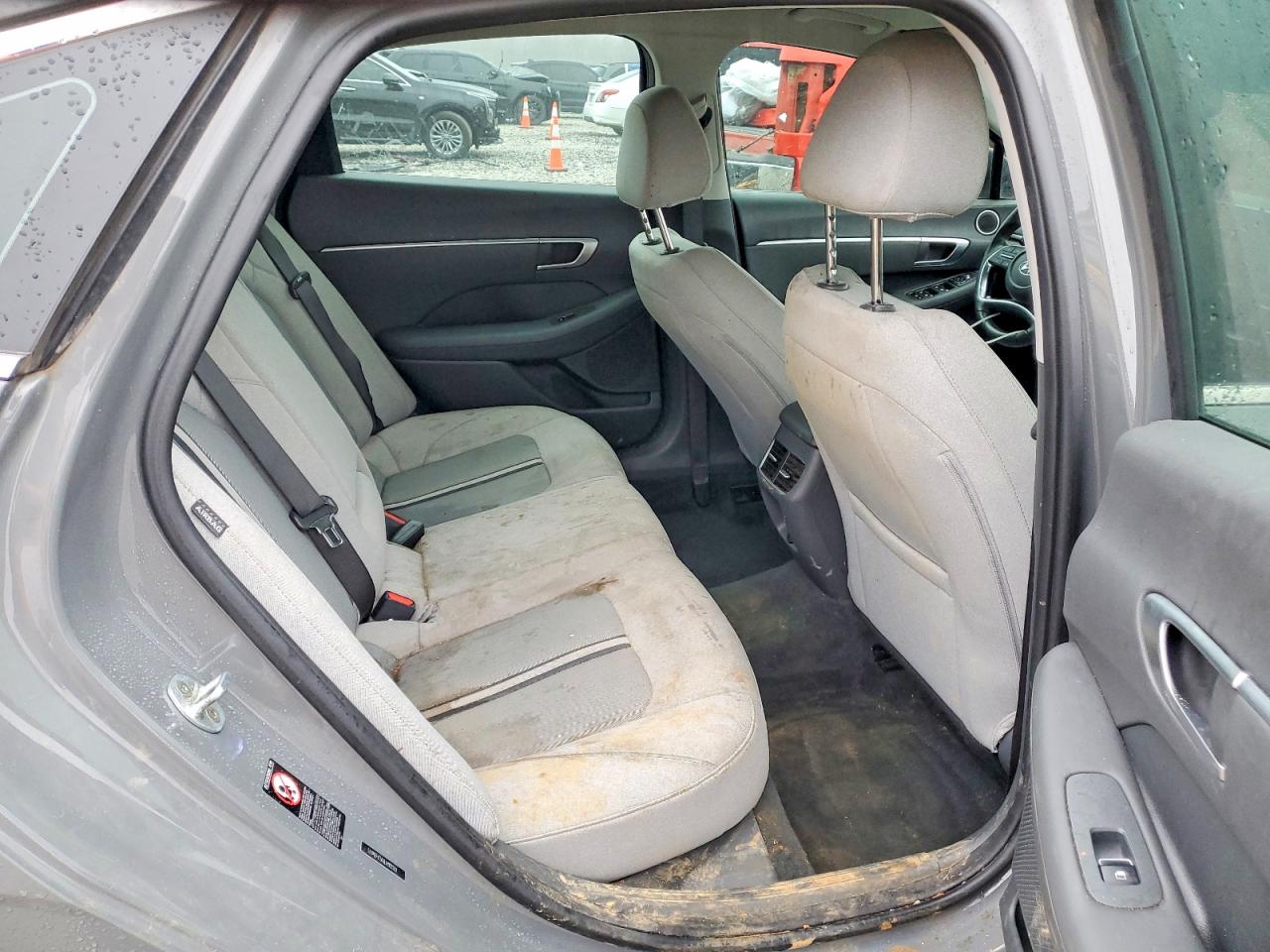 2020 HYUNDAI SONATA SEL photo 19