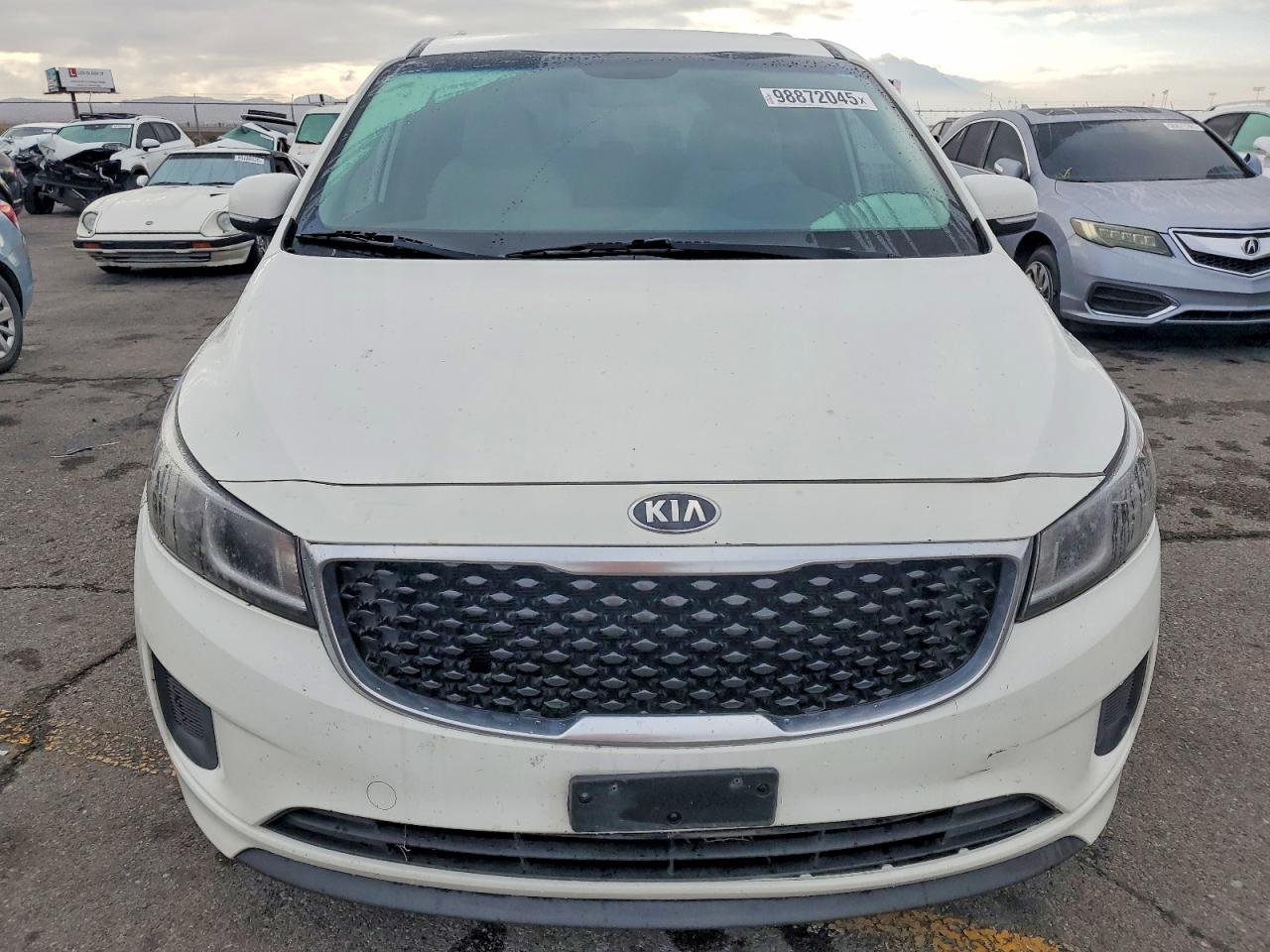 2016 KIA SEDONA LX photo 5