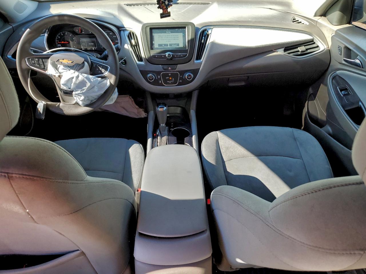 2016 CHEVROLET MALIBU LS photo 8