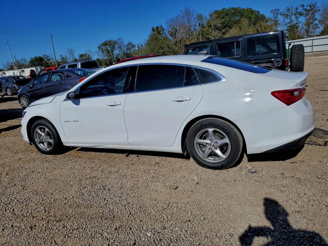 2016 CHEVROLET MALIBU LS photo 2
