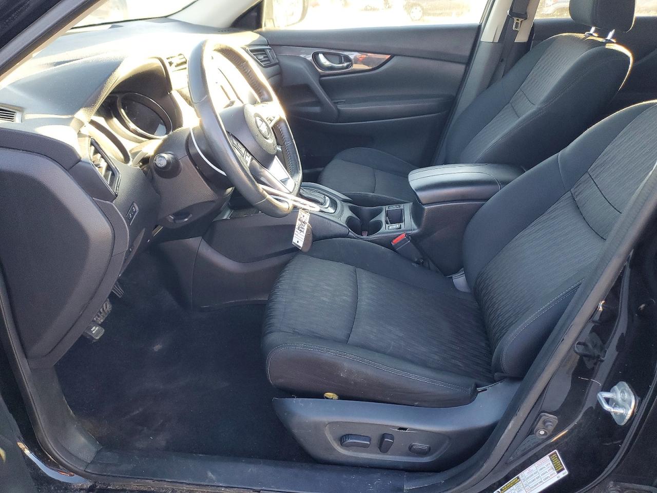 2018 NISSAN ROGUE S photo 13