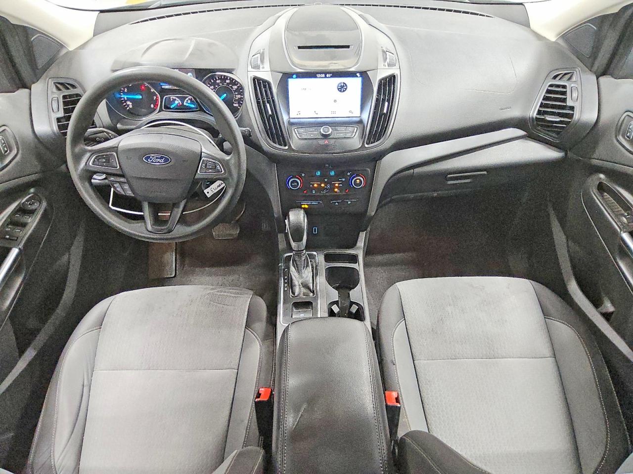 2018 FORD ESCAPE SE photo 8