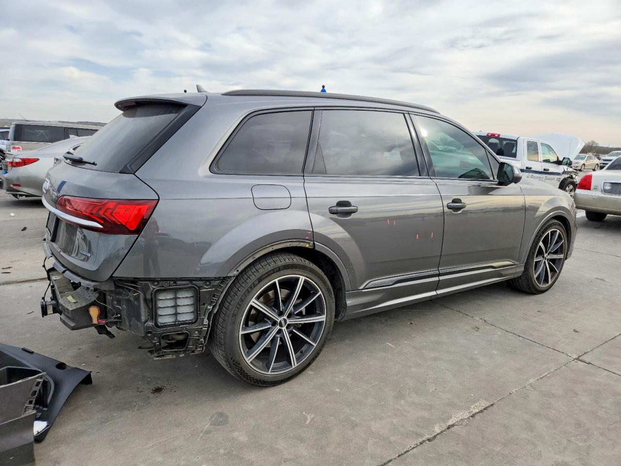 2020 AUDI Q7 PRESTIGE photo 3