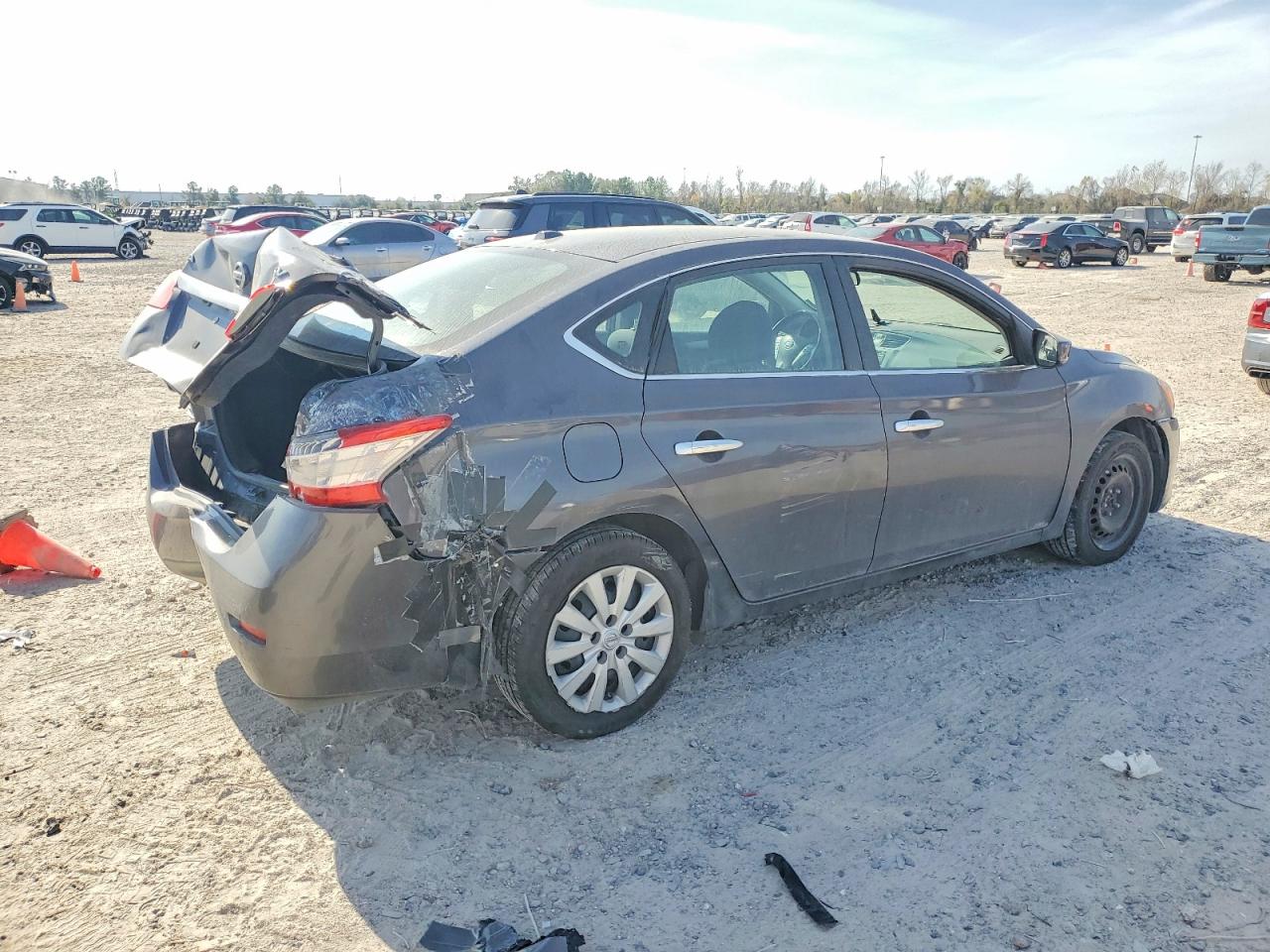 2015 NISSAN SENTRA S photo 3
