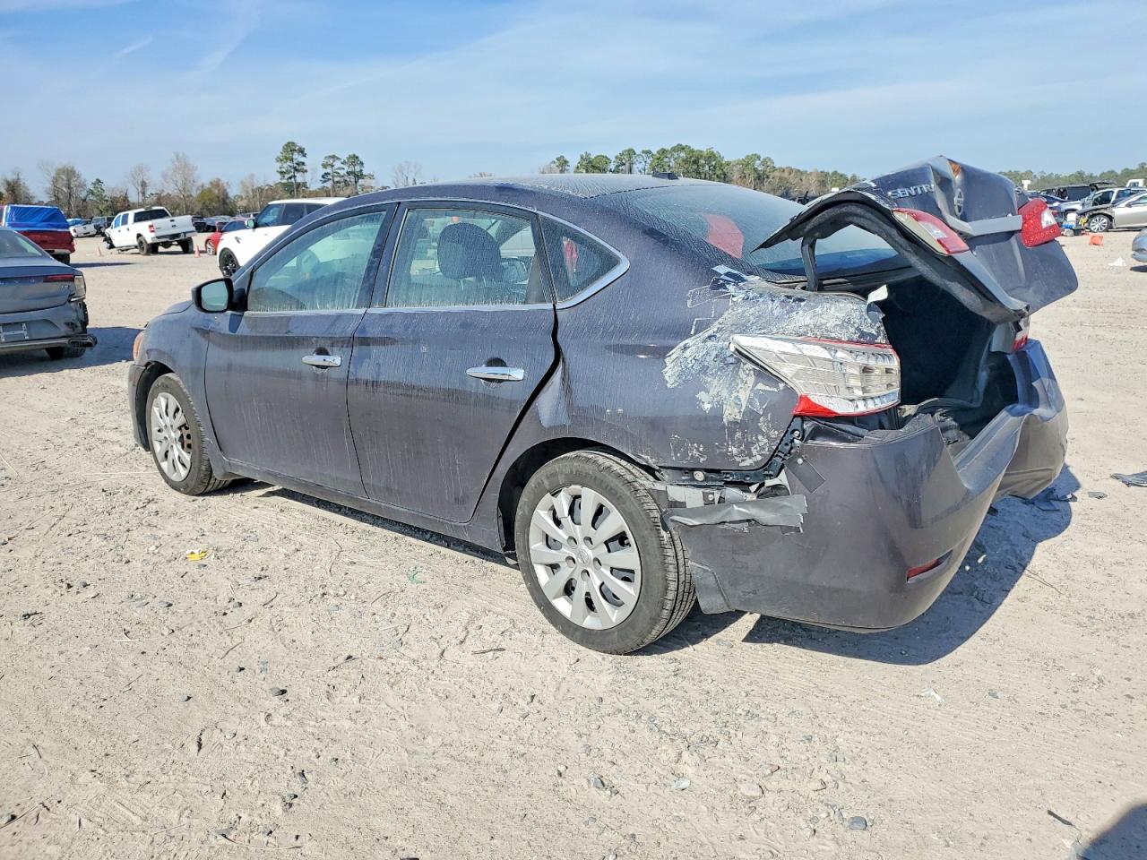 2015 NISSAN SENTRA S photo 2