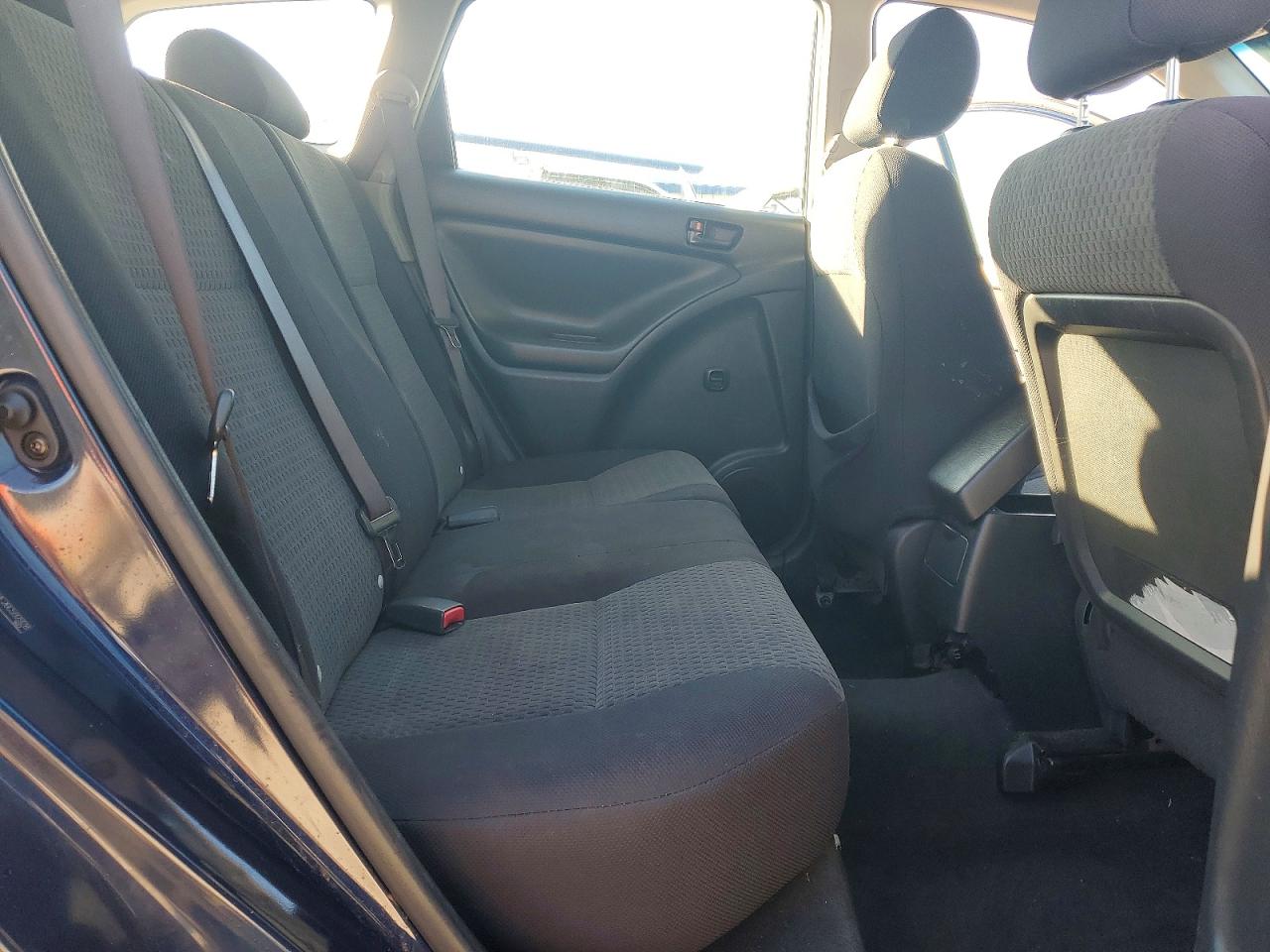 2006 TOYOTA COROLLA MATRIX XR photo 10