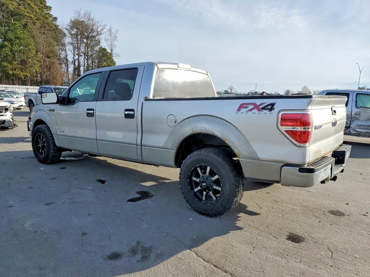 2011 FORD F150 SUPERCREW photo 2