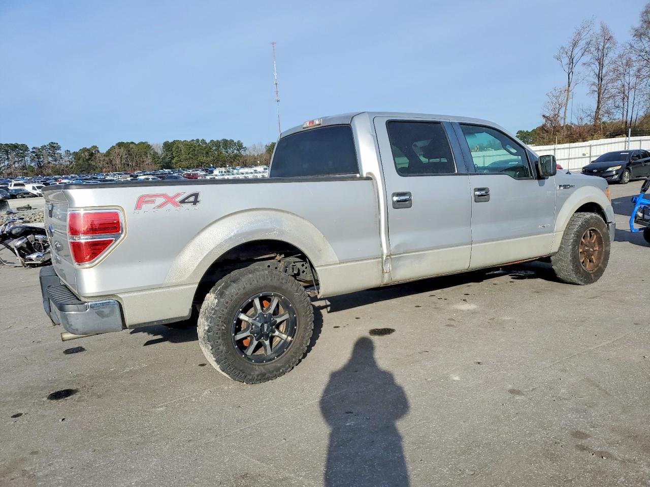 2011 FORD F150 SUPERCREW photo 3