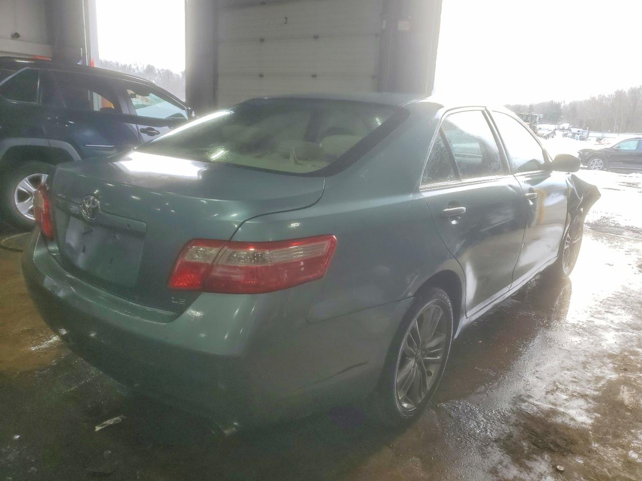 2009 TOYOTA CAMRY BASE photo 3