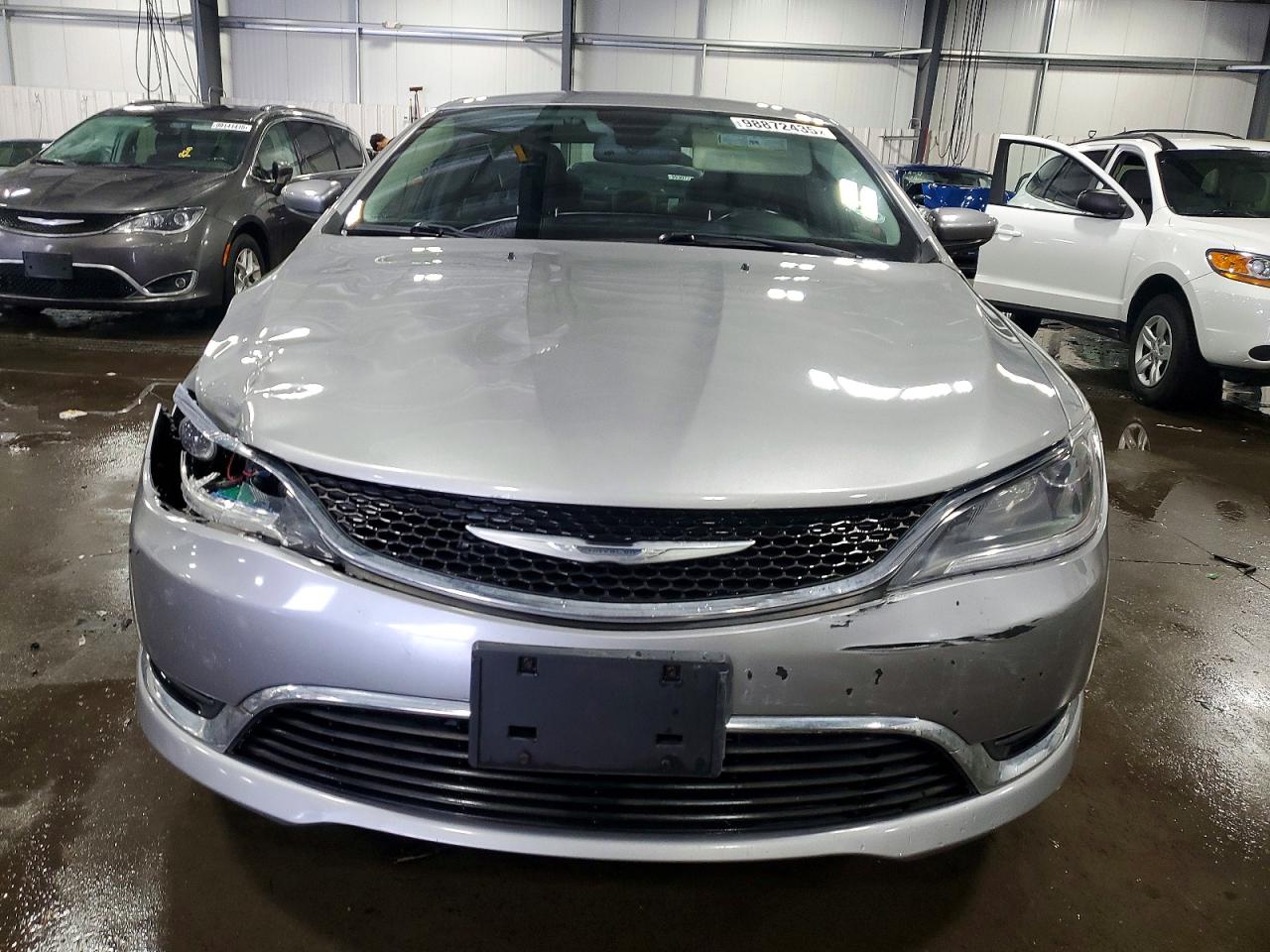 2015 CHRYSLER 200 LIMITED photo 5