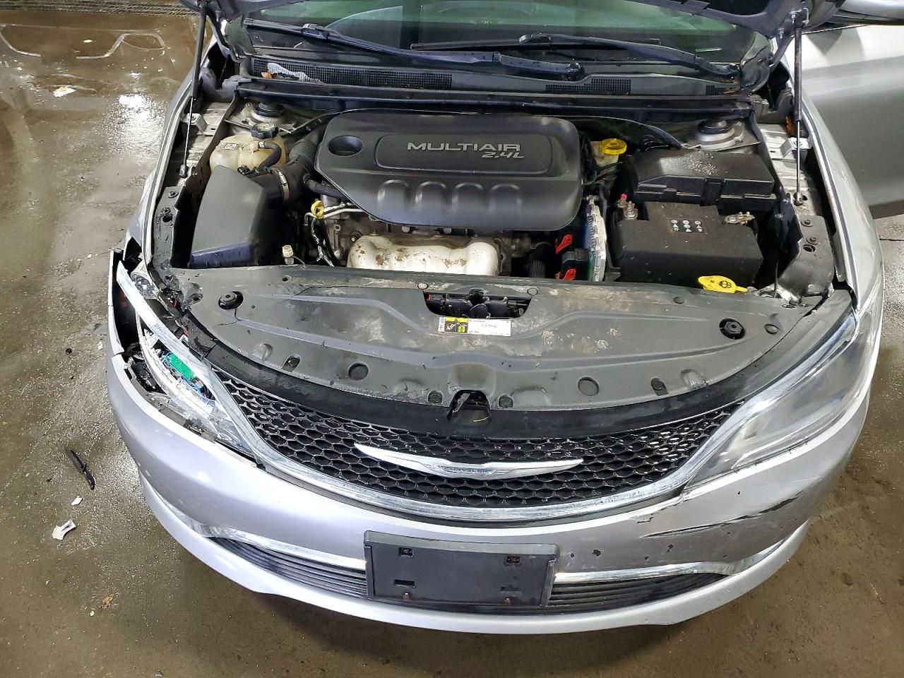 2015 CHRYSLER 200 LIMITED photo 11