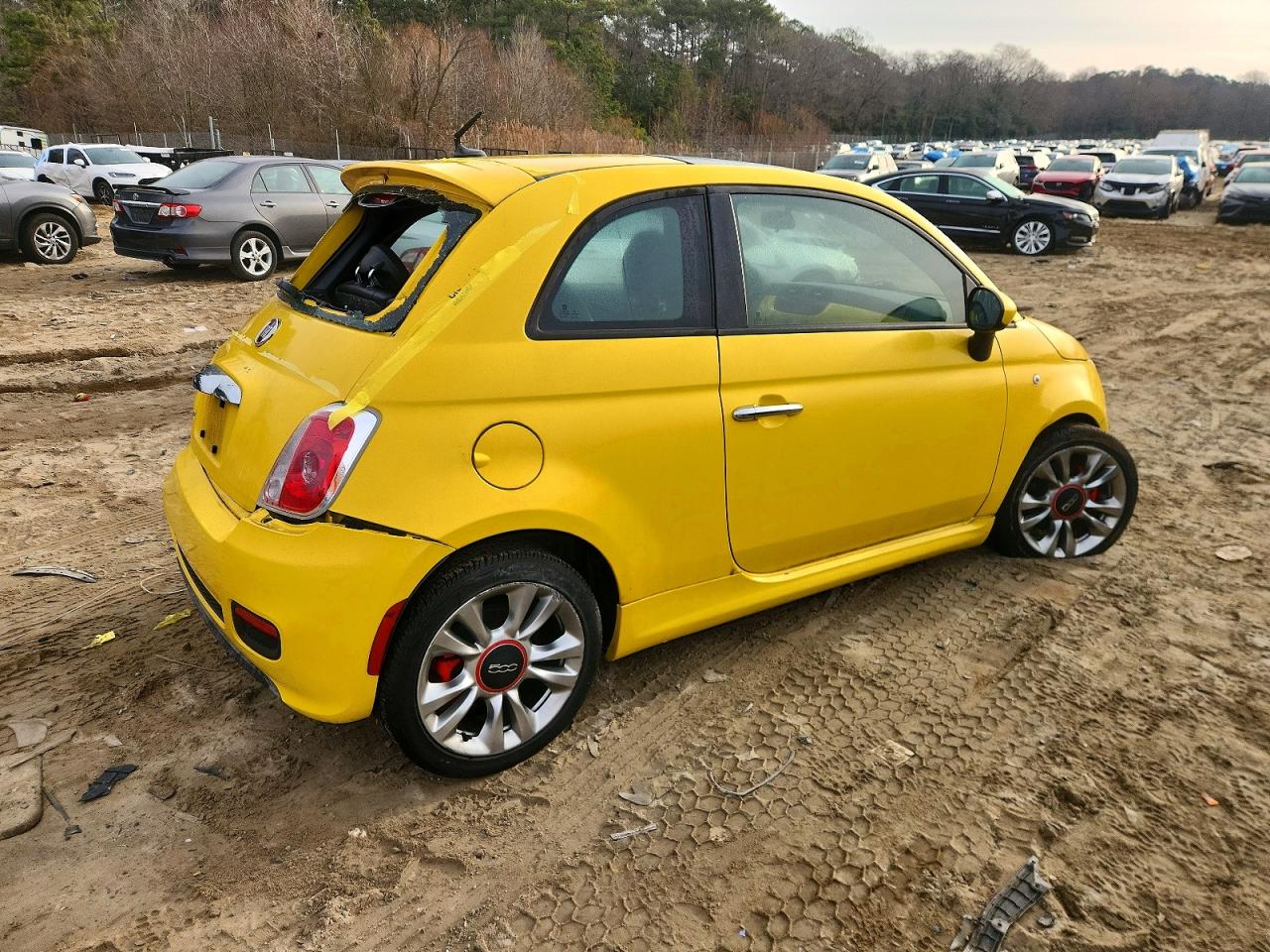 2015 FIAT 500 SPORT photo 3