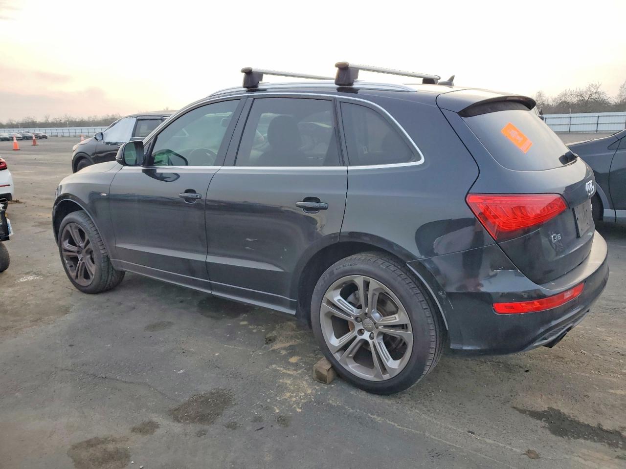 2013 AUDI Q5 PREMIUM PLUS photo 2