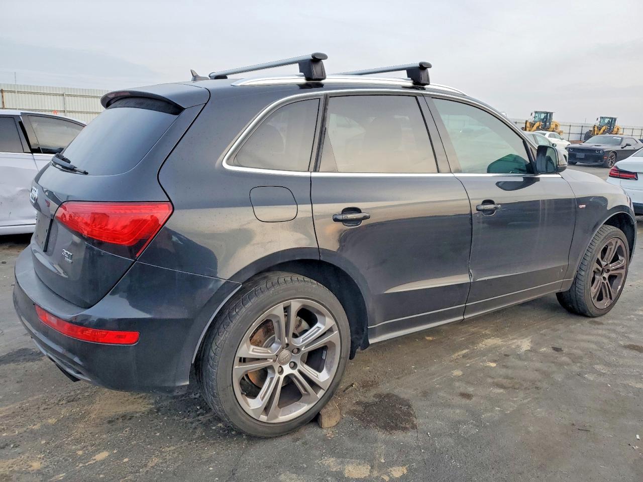 2013 AUDI Q5 PREMIUM PLUS photo 3