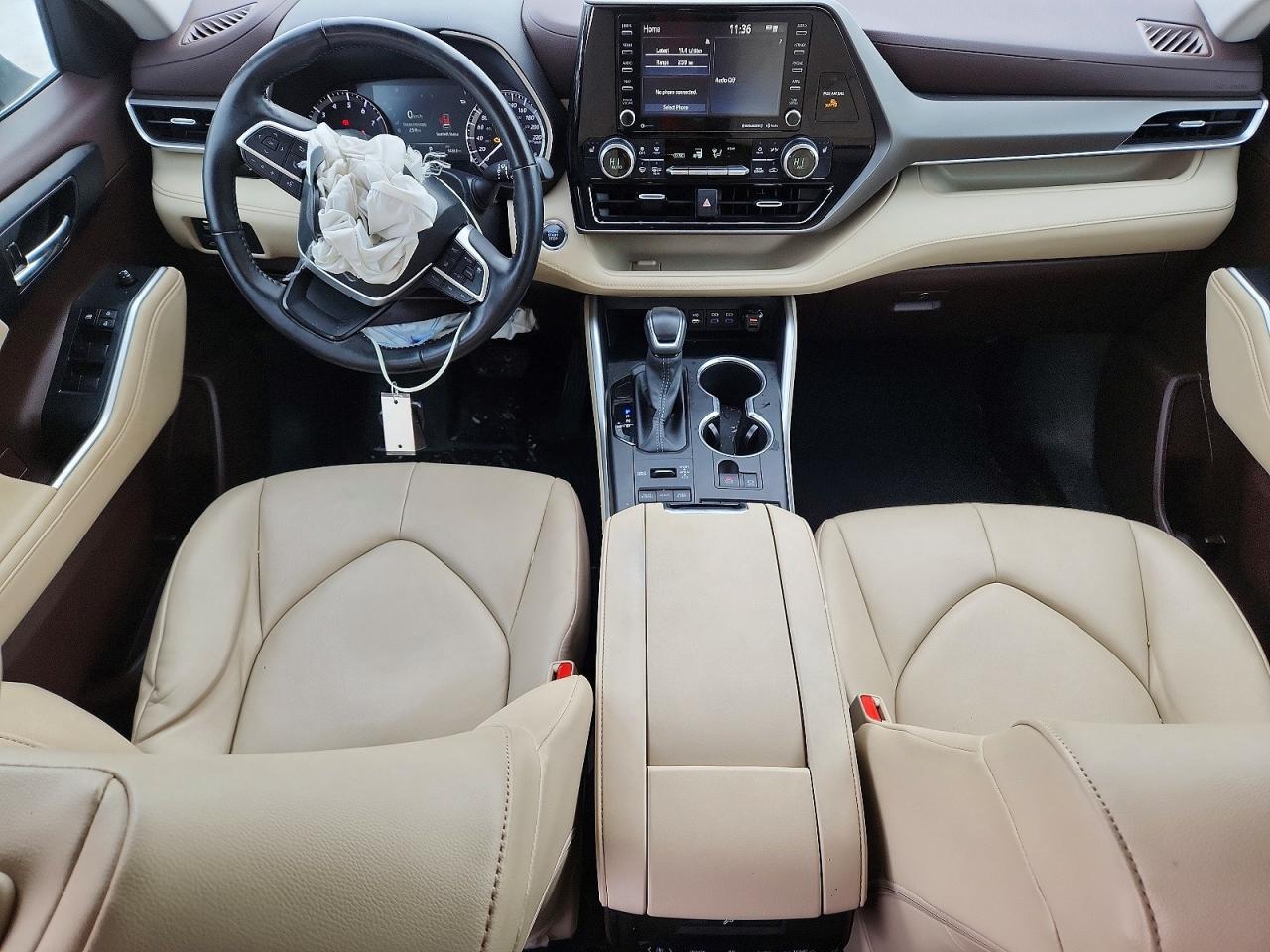 2022 TOYOTA HIGHLANDER XLE photo 8
