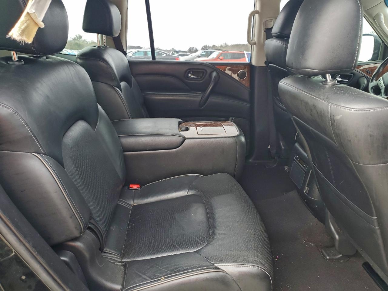 2018 INFINITI QX80 BASE photo 11