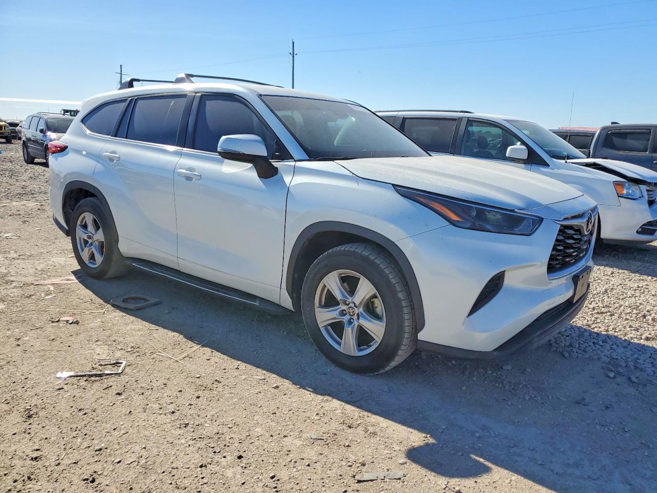 2023 TOYOTA HIGHLANDER L photo 4