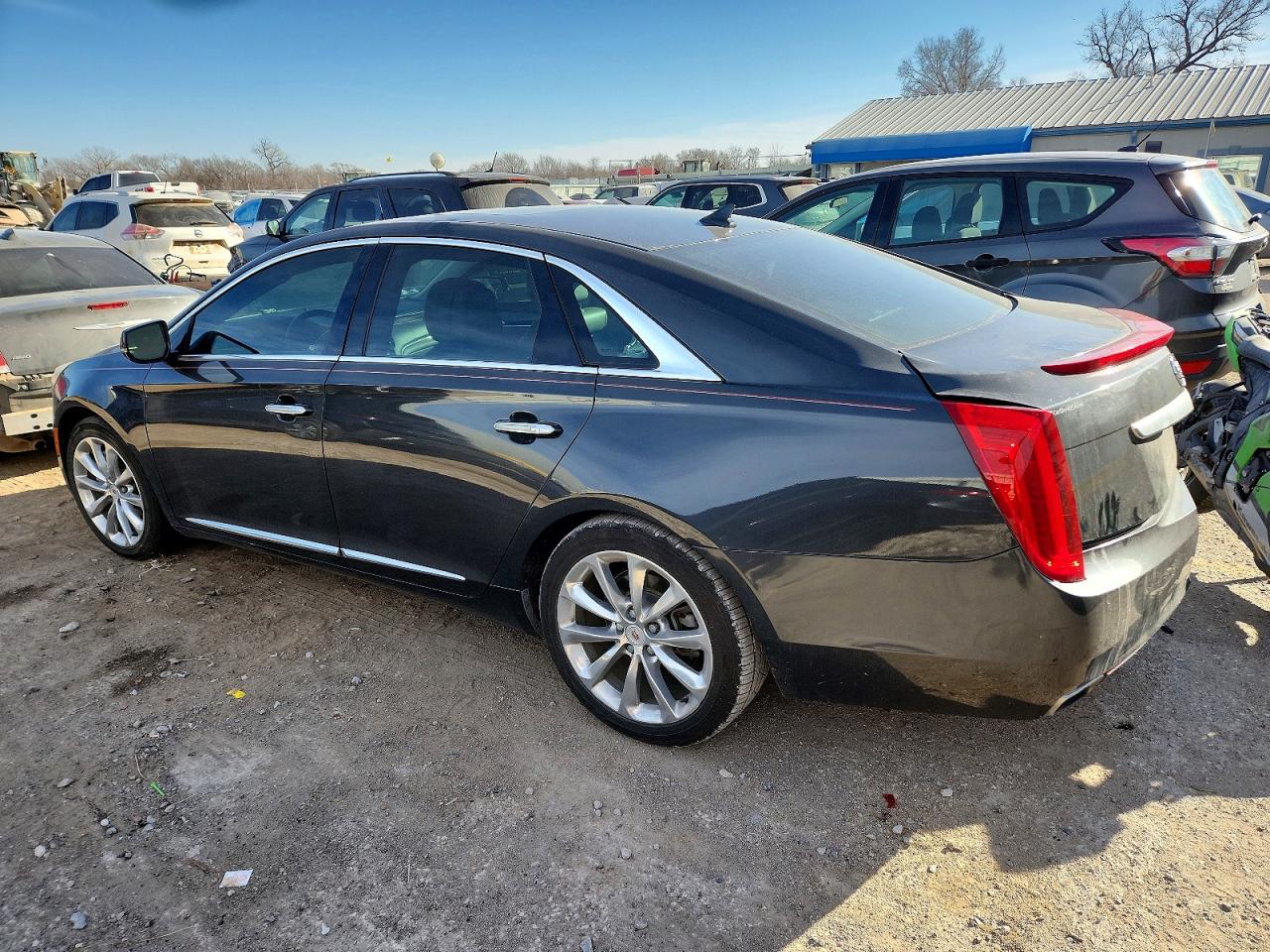 2013 CADILLAC XTS LUXURY COLLECTION photo 2