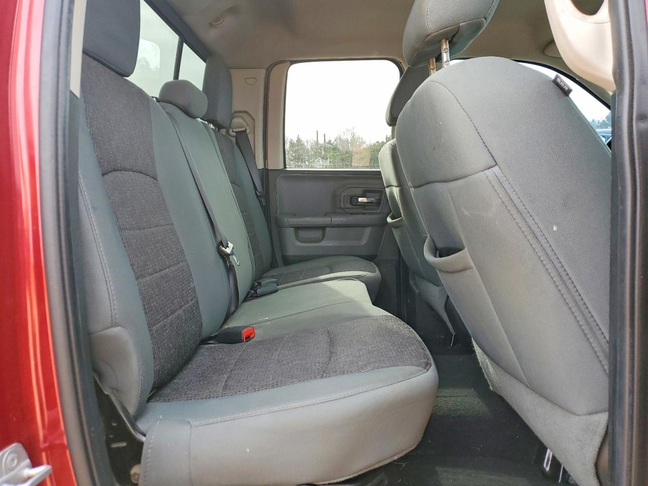 2014 RAM 1500 SLT photo 19