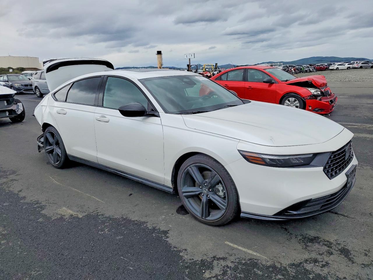 2024 HONDA ACCORD HYBRID SPORT-L photo 4