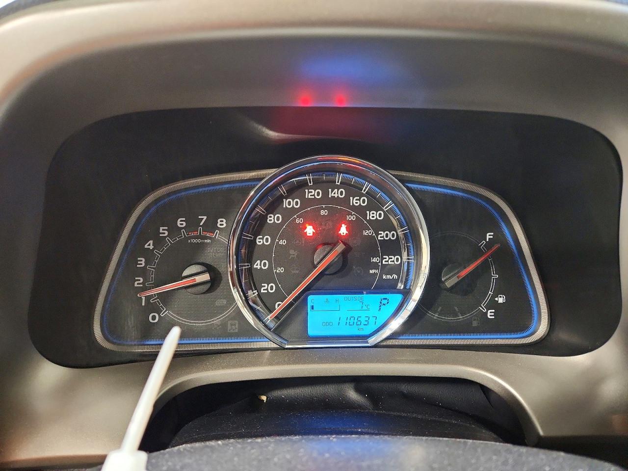 2015 TOYOTA RAV4 LIMITED photo 17
