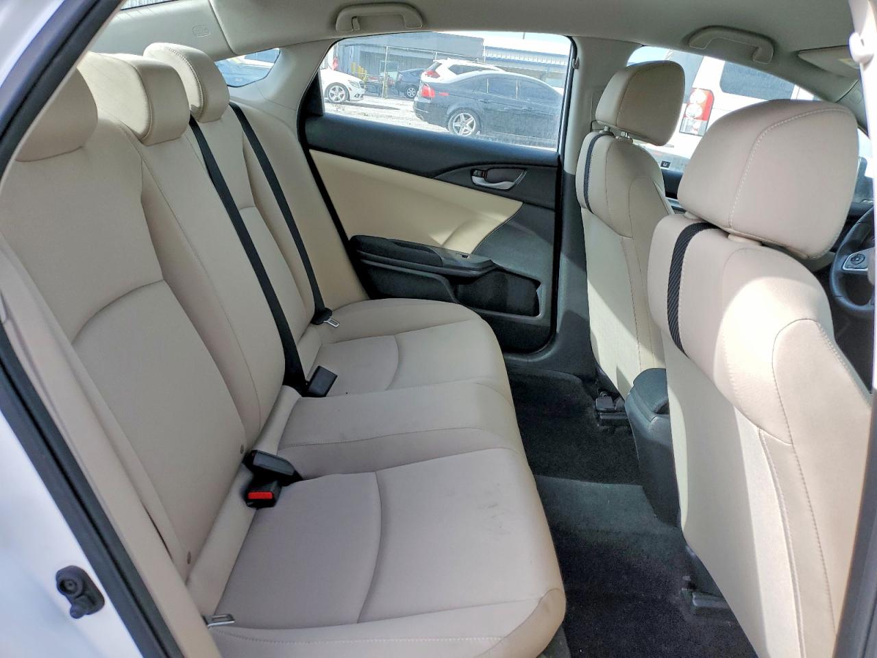 2017 HONDA CIVIC LX photo 10
