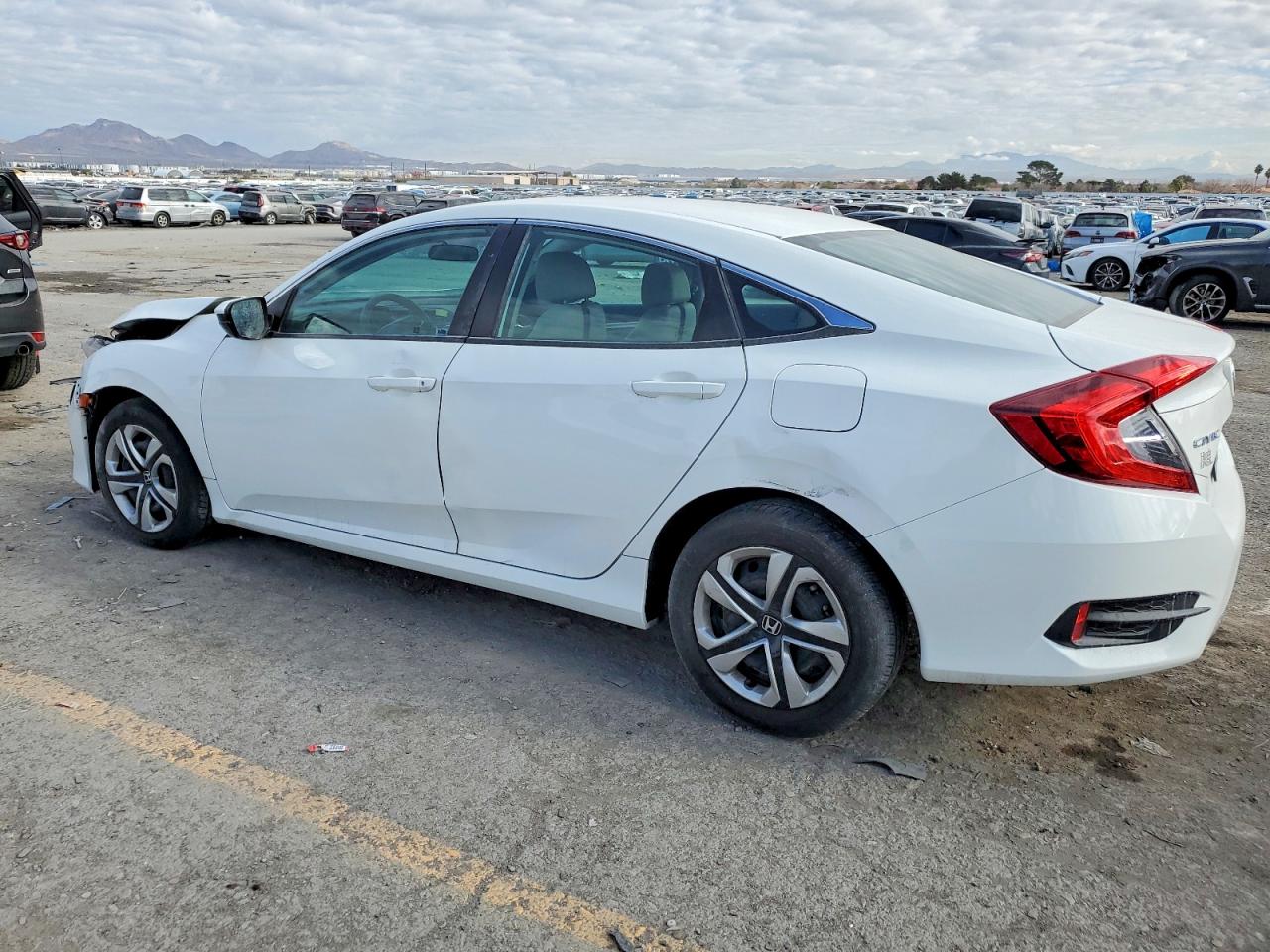 2017 HONDA CIVIC LX photo 2