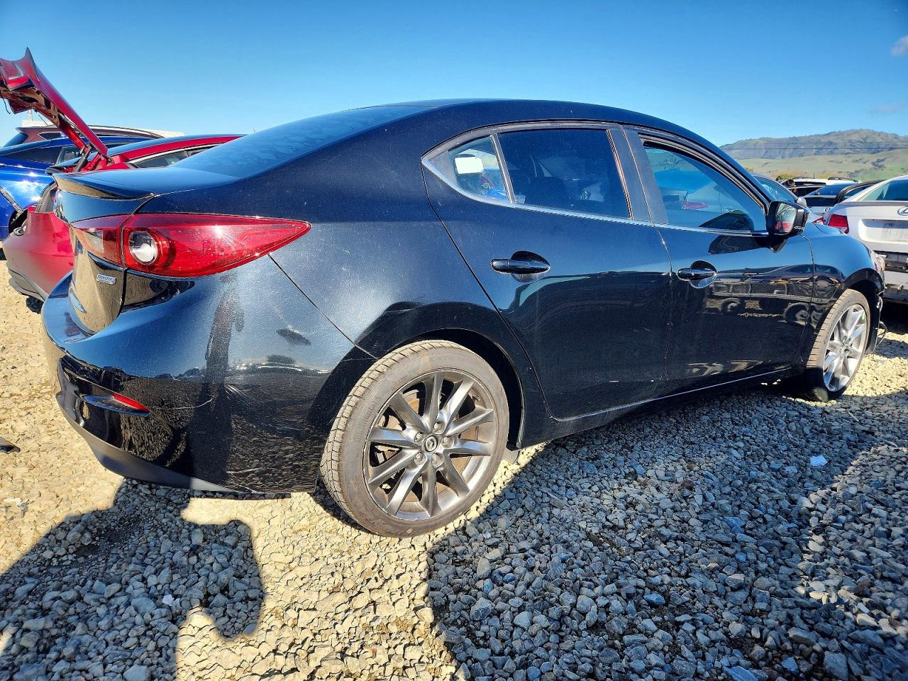2018 MAZDA 3 TOURING photo 3