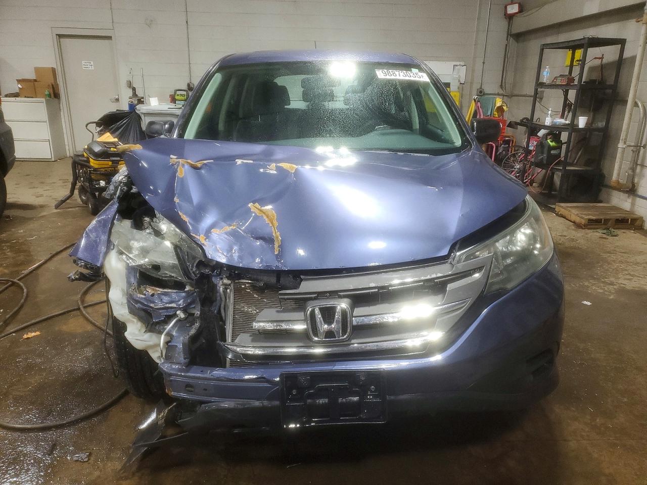 2013 HONDA CR-V LX photo 5