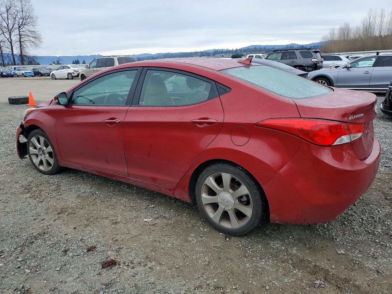 2013 HYUNDAI ELANTRA GLS photo 3