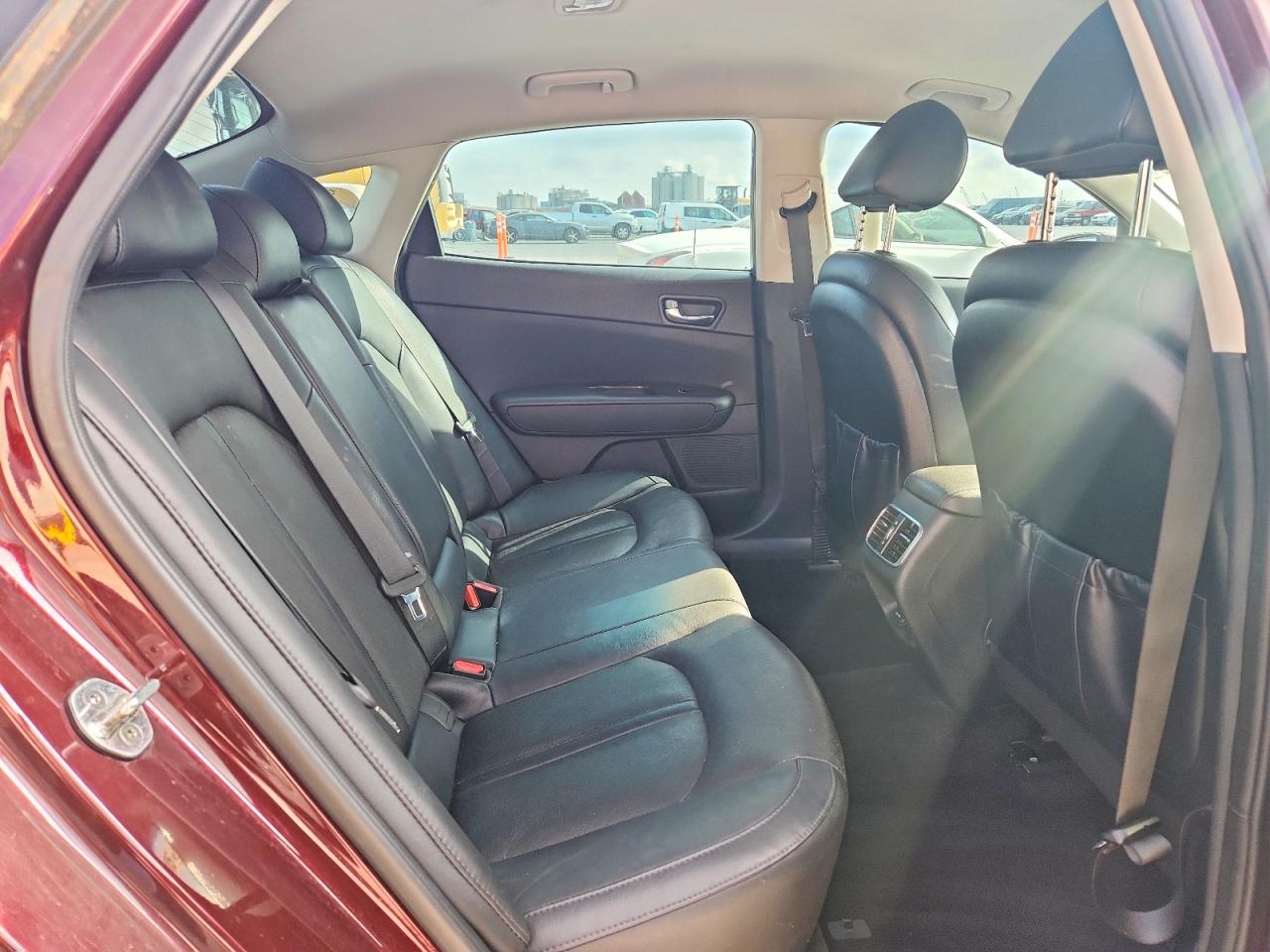 2018 KIA OPTIMA EX photo 10